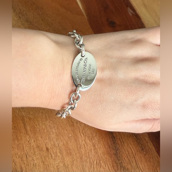 Tiffany&Co. Please Return To Oval Tag Modern Version Bracelet 7 1/4” - Picture 13 of 13